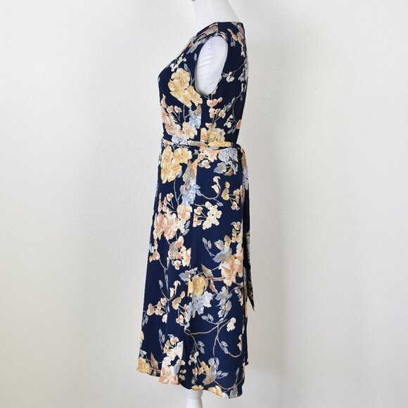 Lauren Ralph Lauren Floral Belted Crepe Midi Dress - 4 - Picture 4 of 8